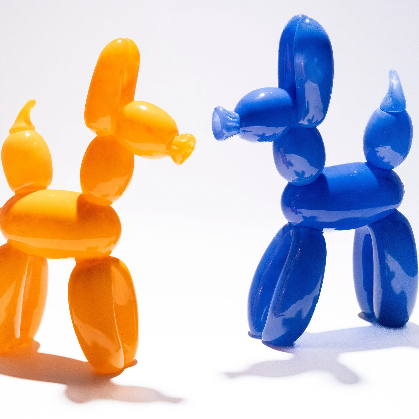 taryn-jayne-glass_balloon-dog